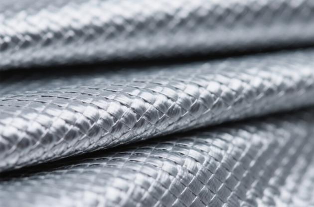 Je kompozit zo sklenených vlákien škodlivý pri spaľovaní?